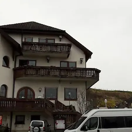 Leiselheimer Hof فندق ساسباخ آم كايزرشتول